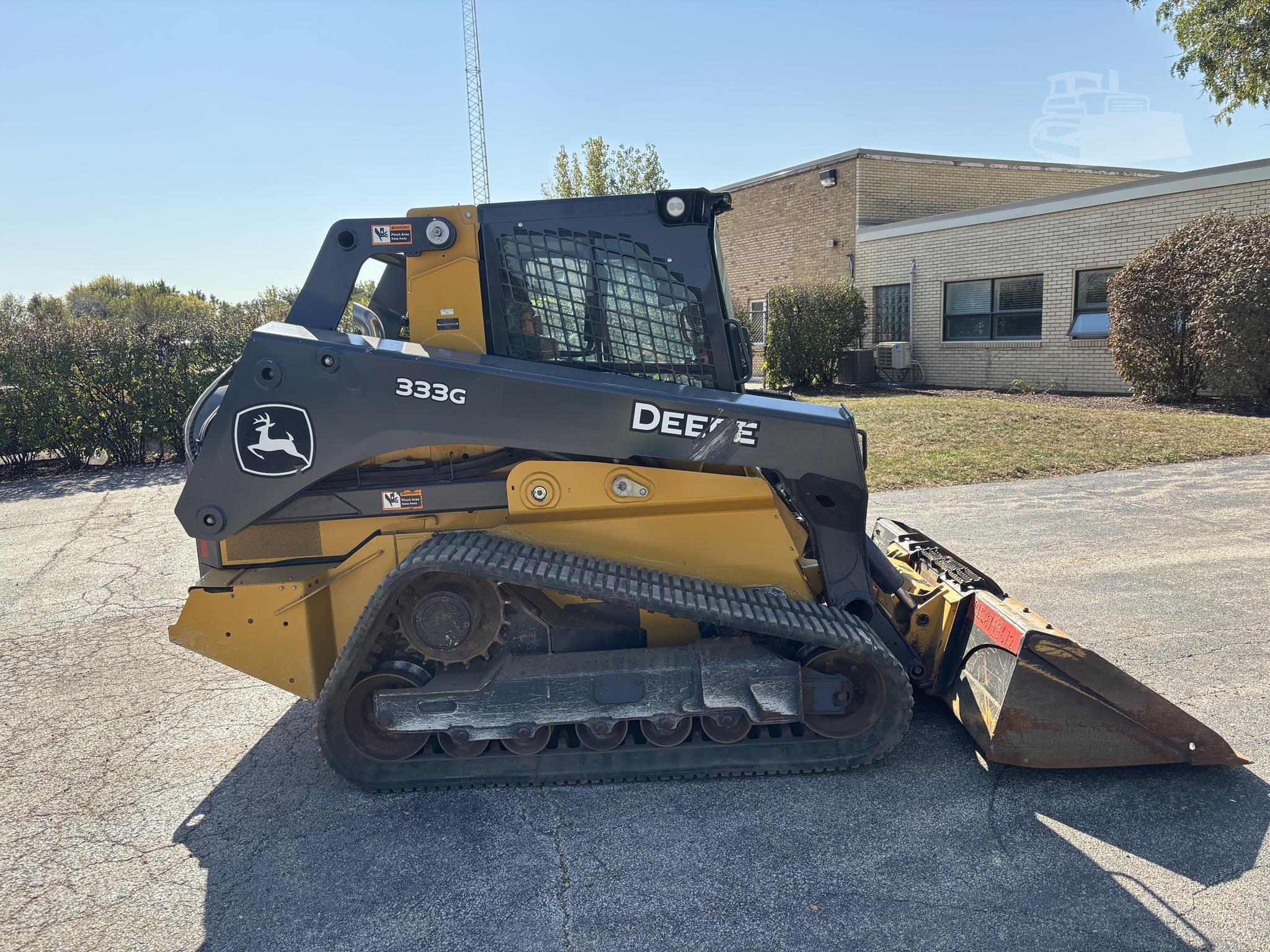 2021 John Deere 333G