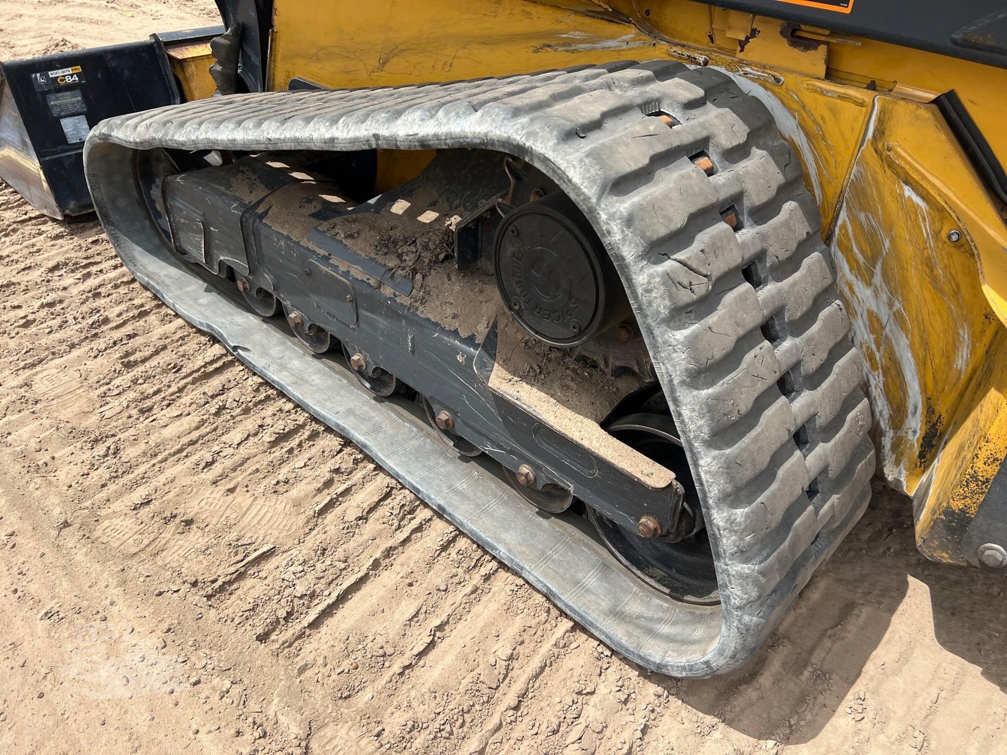 2022 John Deere 333G