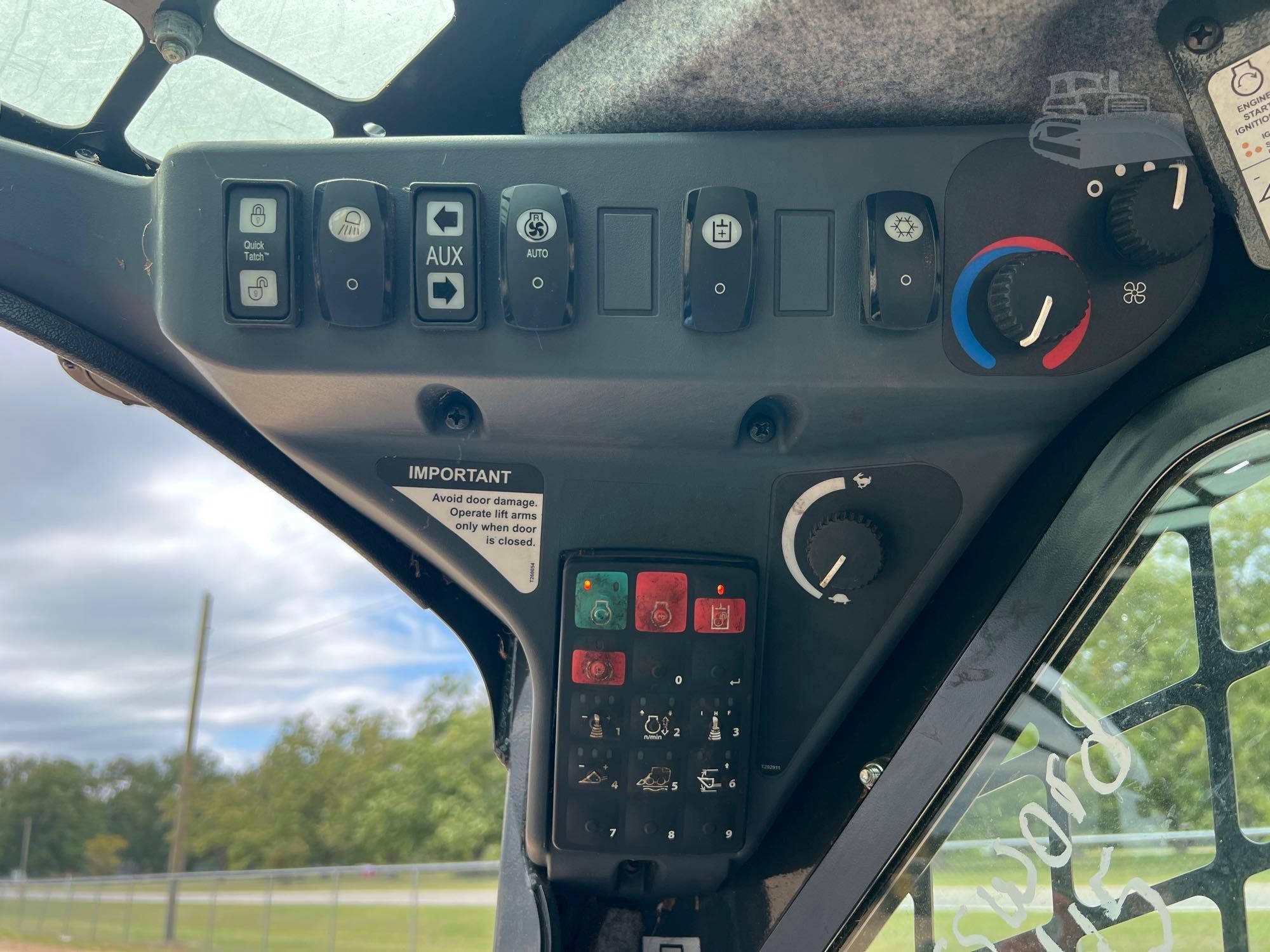 2022 John Deere 333G