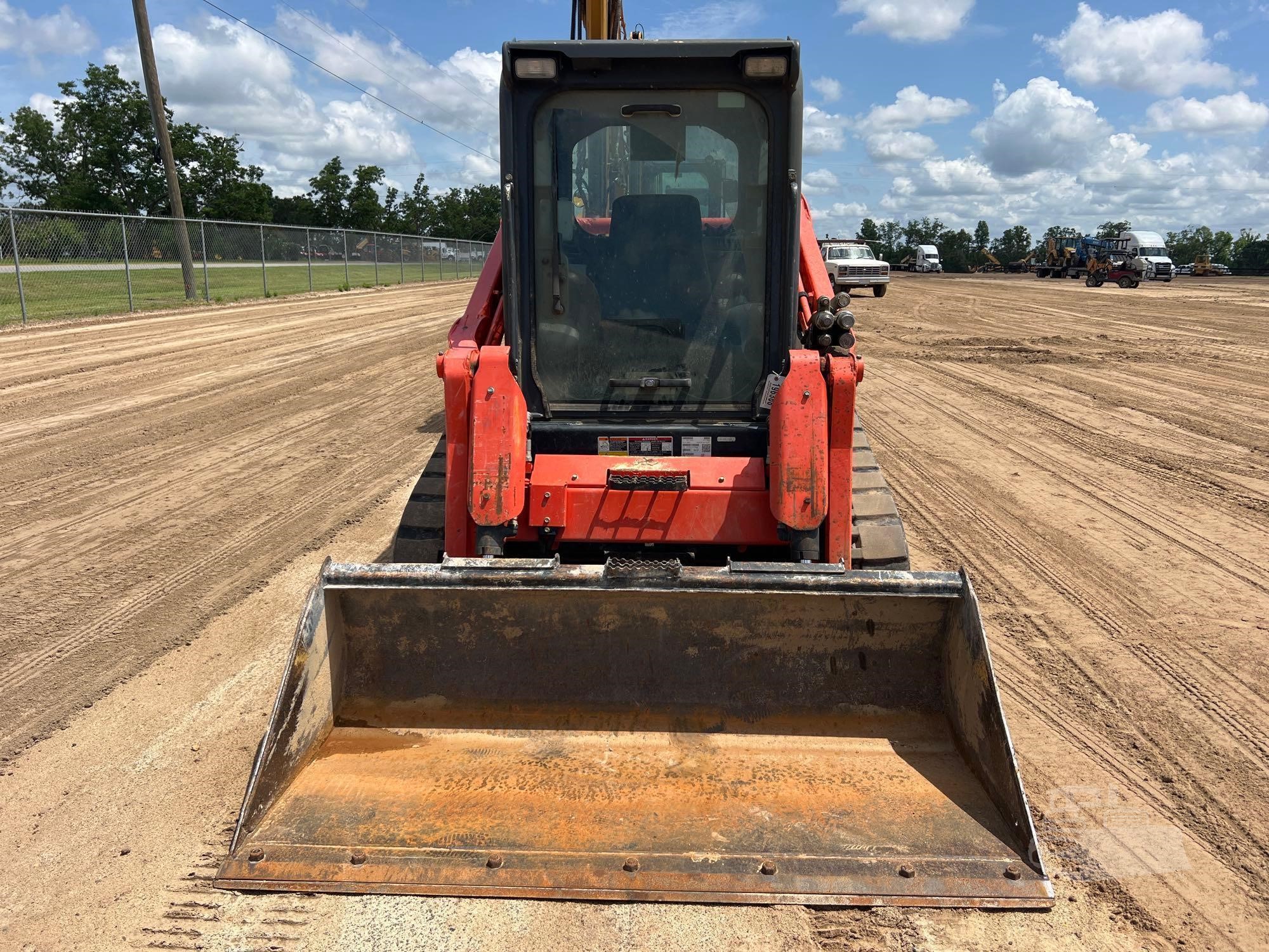 2023 Kubota SVL75-2