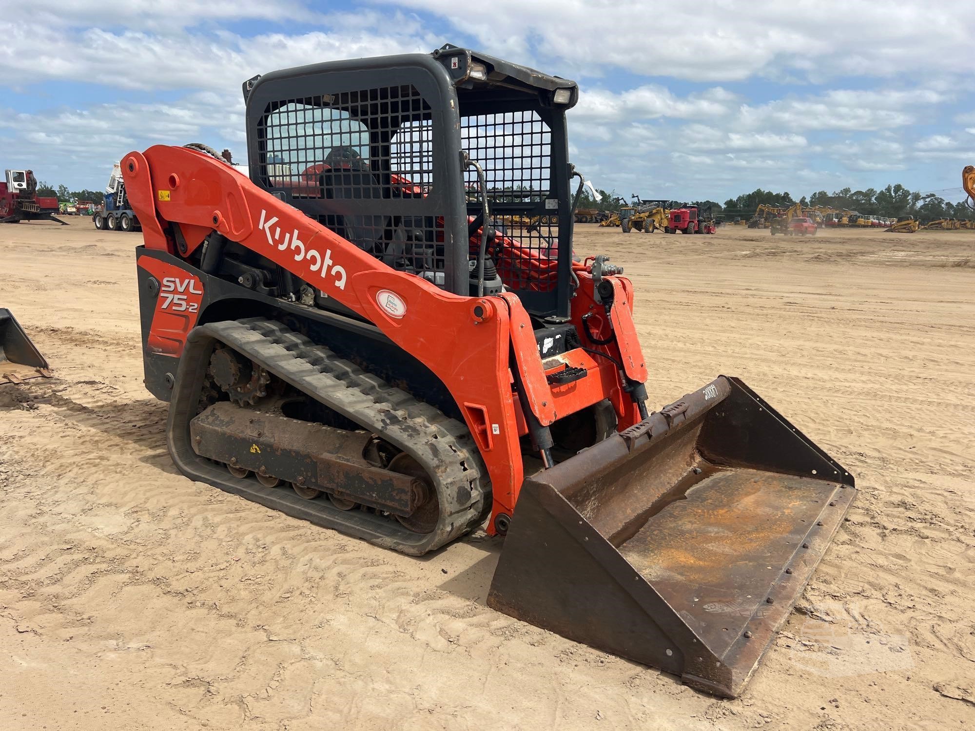2022 Kubota SVL75-2