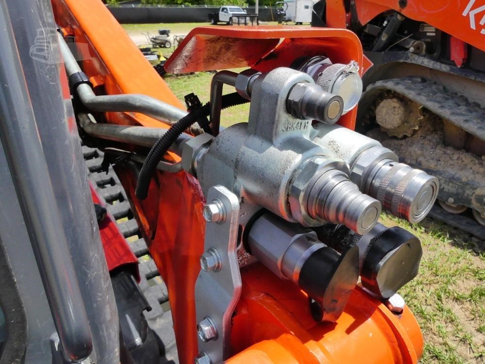 2025 Kubota SVL75-3