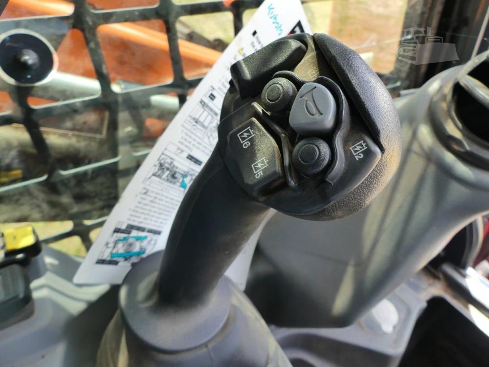 2025 Kubota SVL75-3