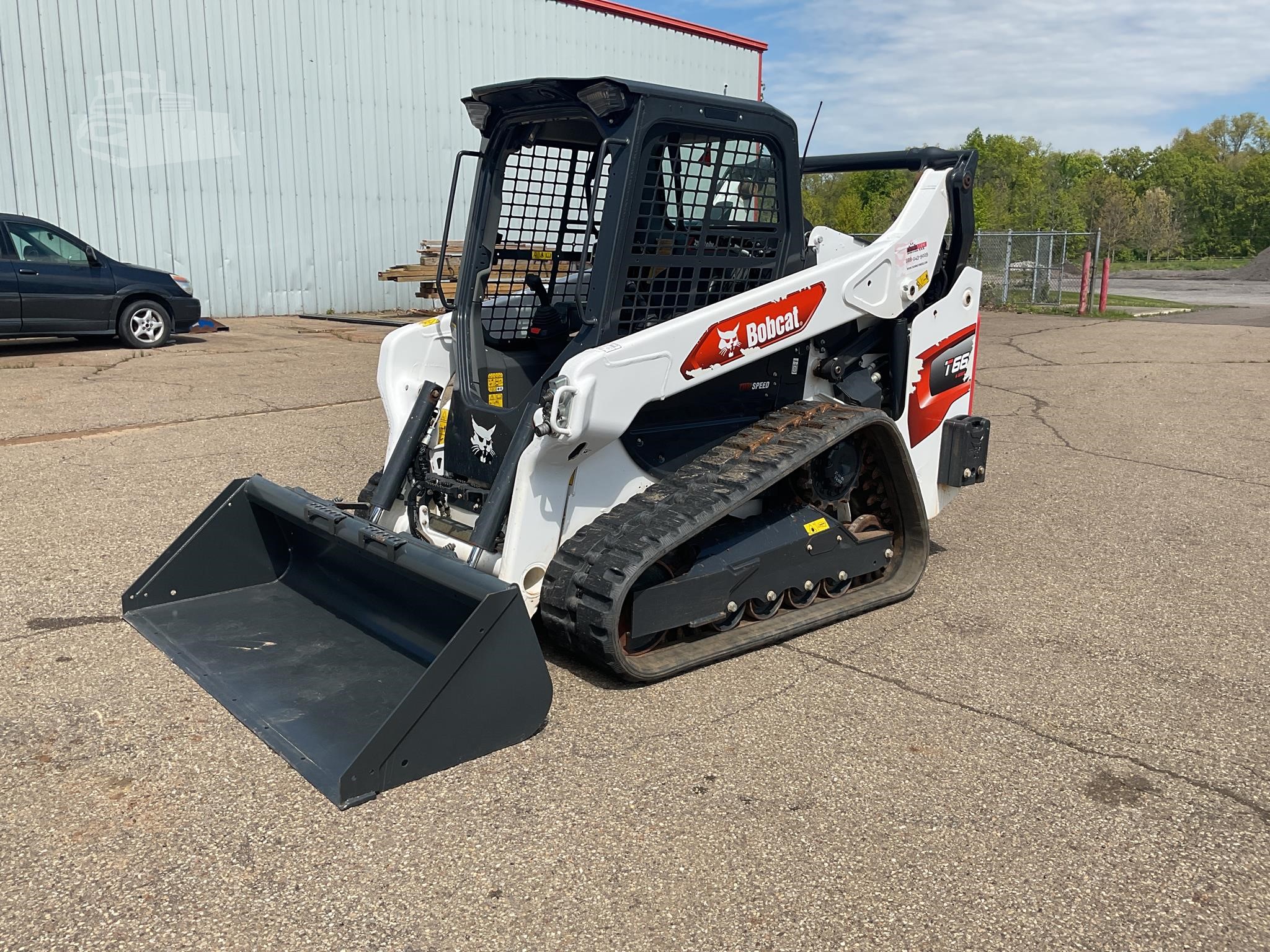 2023 Bobcat 2023 Bobcat T66 alt