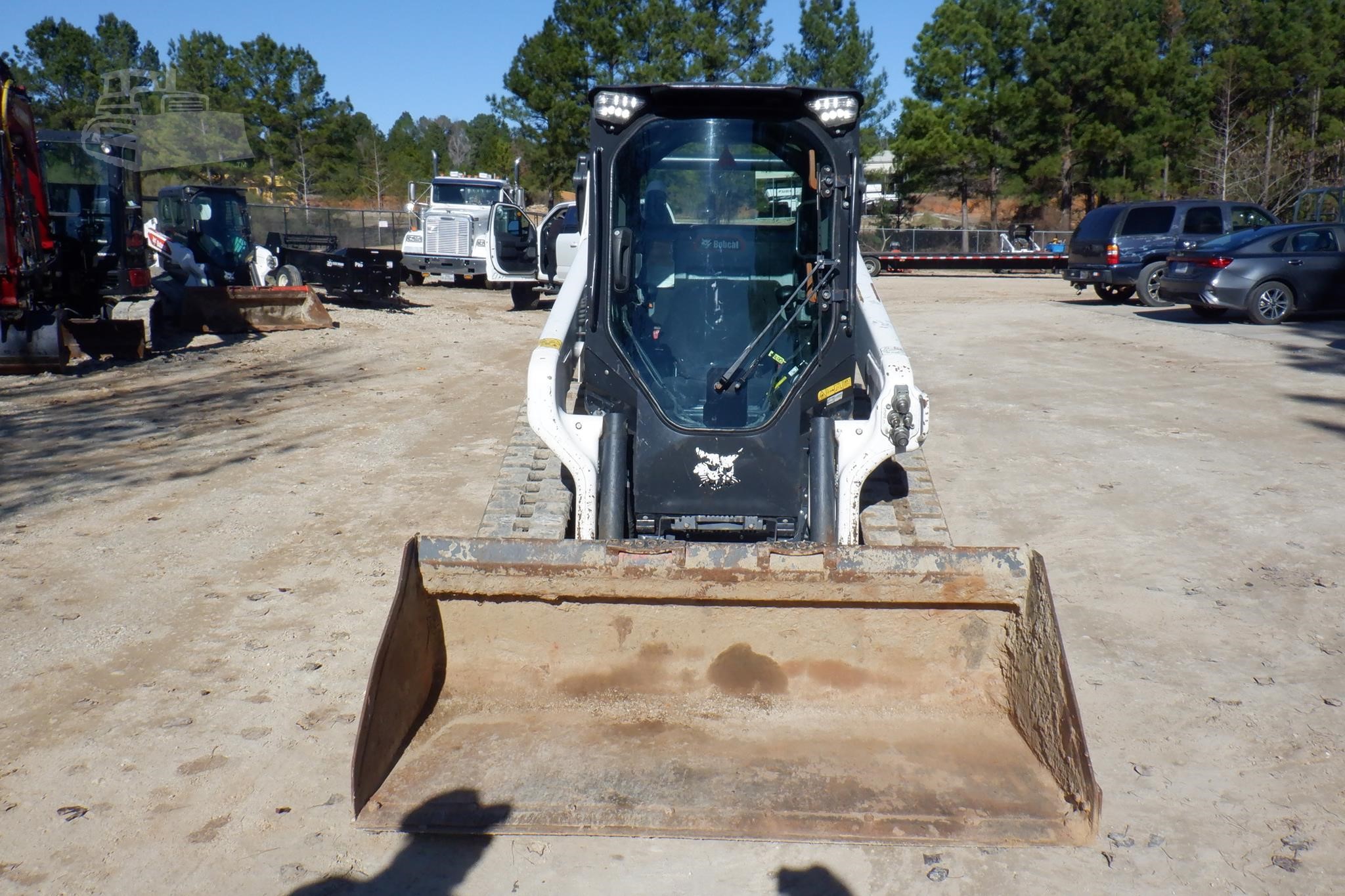 2022 Bobcat T66