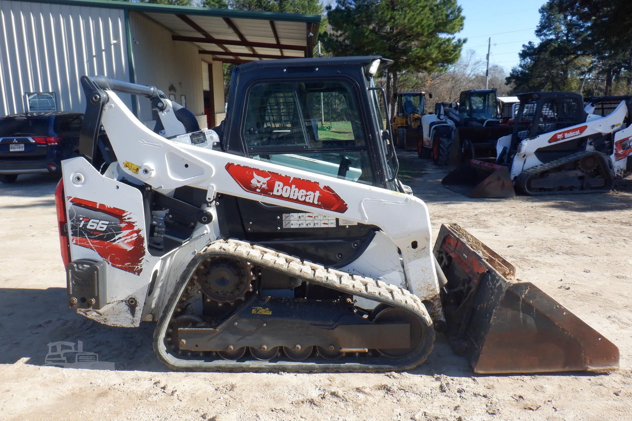 2022 Bobcat T66