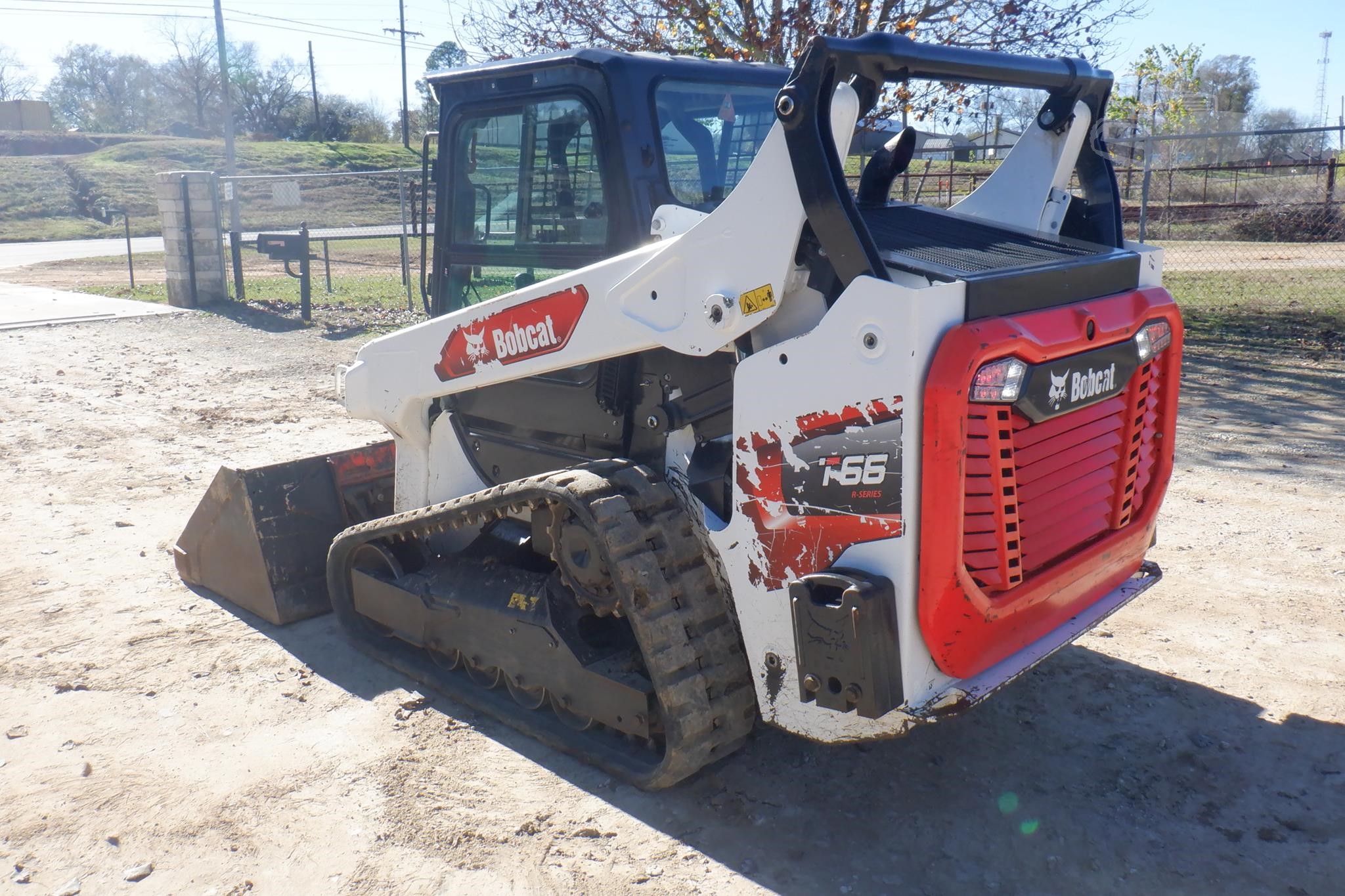 2022 Bobcat T66