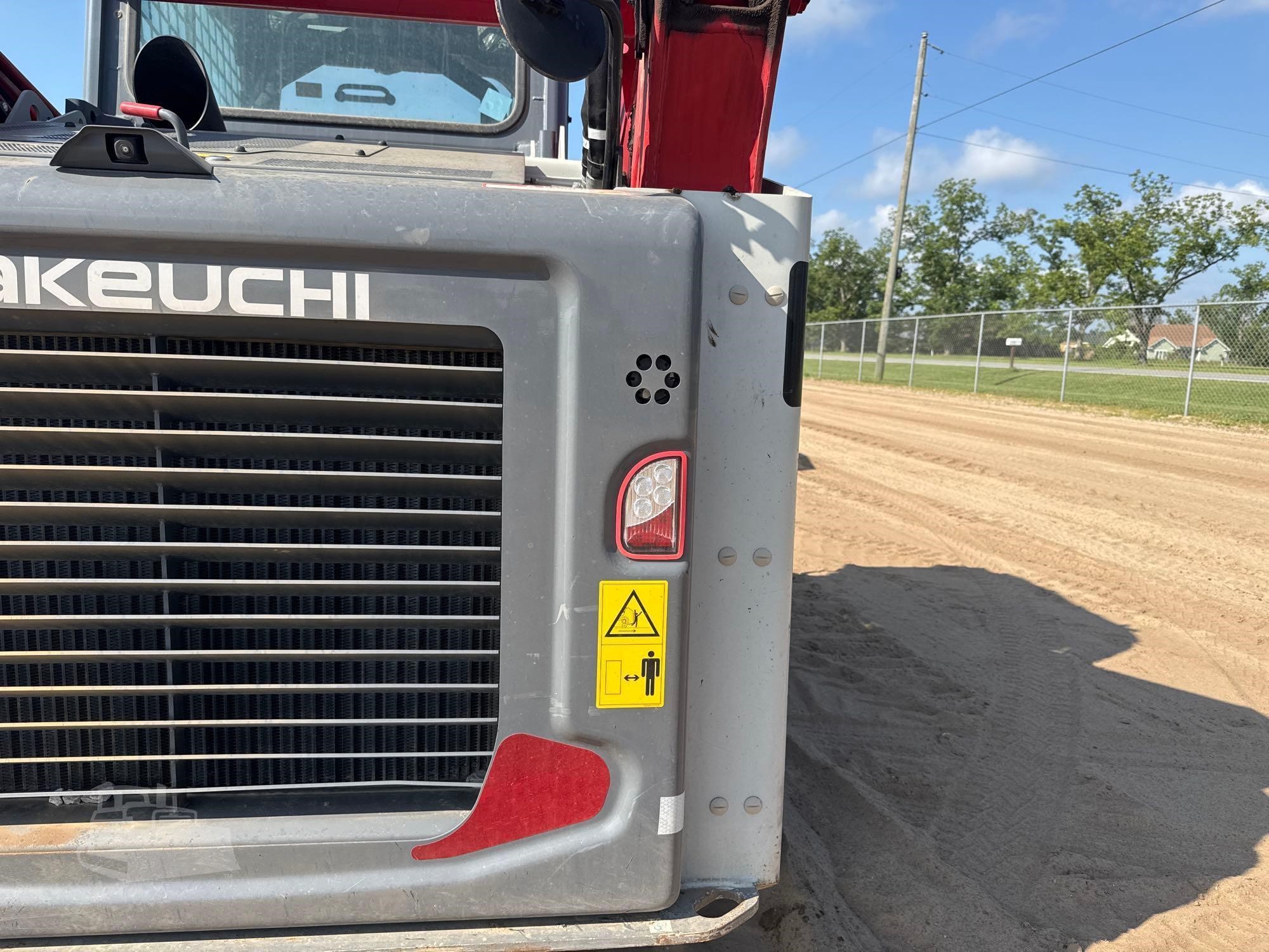 2024 Takeuchi TL12V2