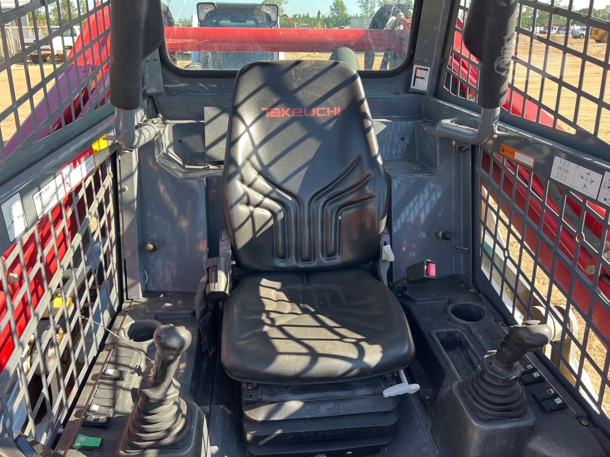 2022 Takeuchi TL12V2
