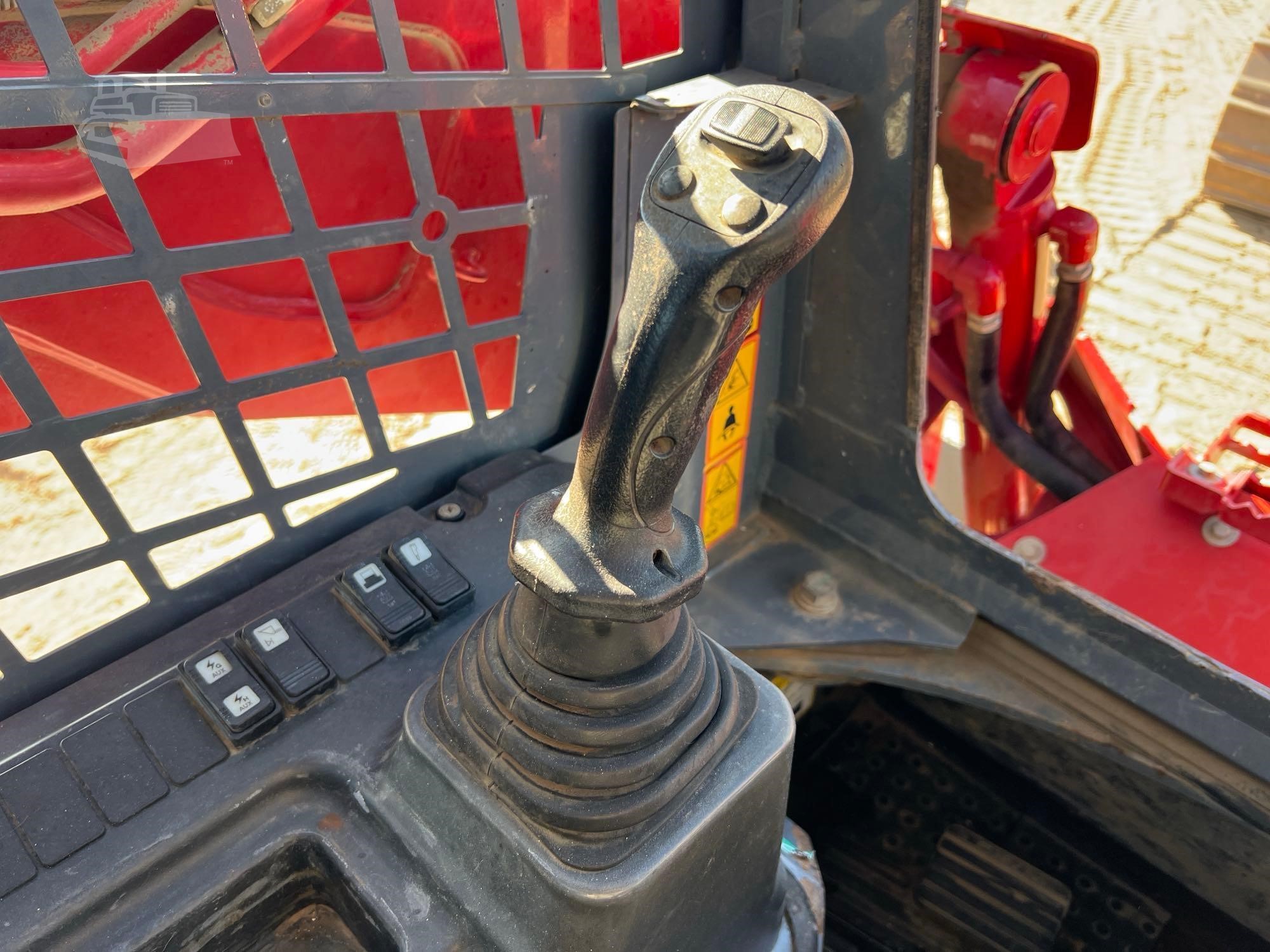 2022 Takeuchi TL12V2