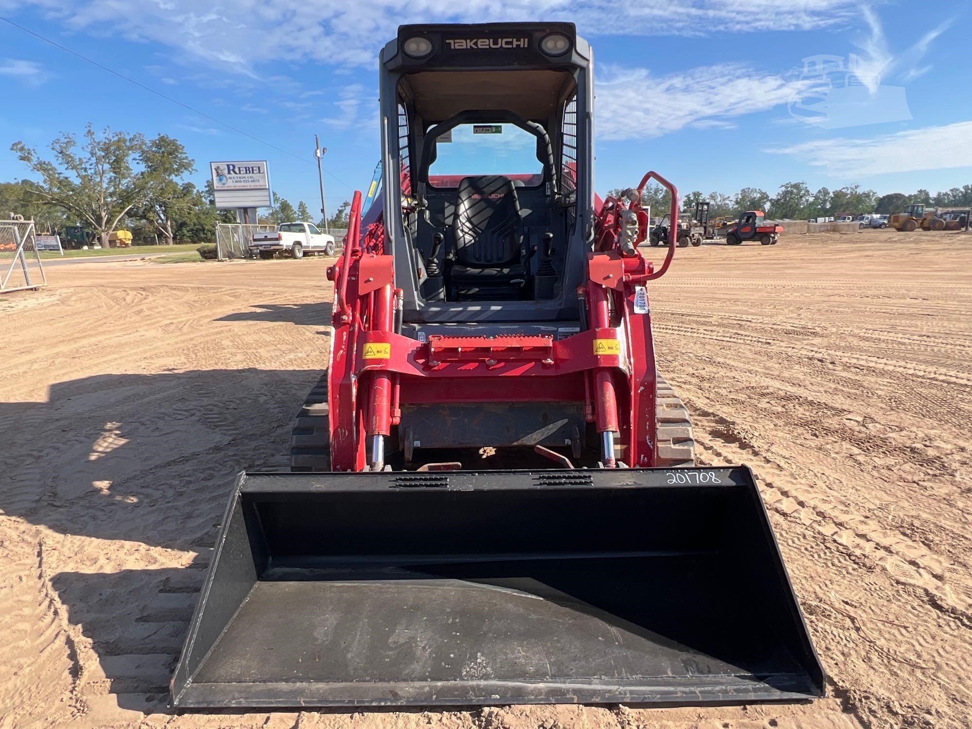 2022 Takeuchi TL12V2