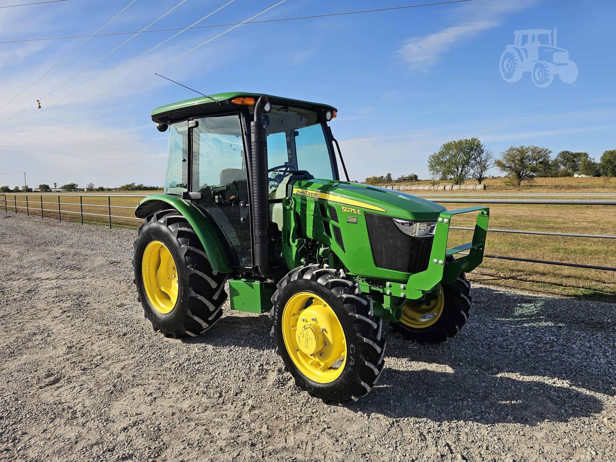 2021 John Deere 5075E
