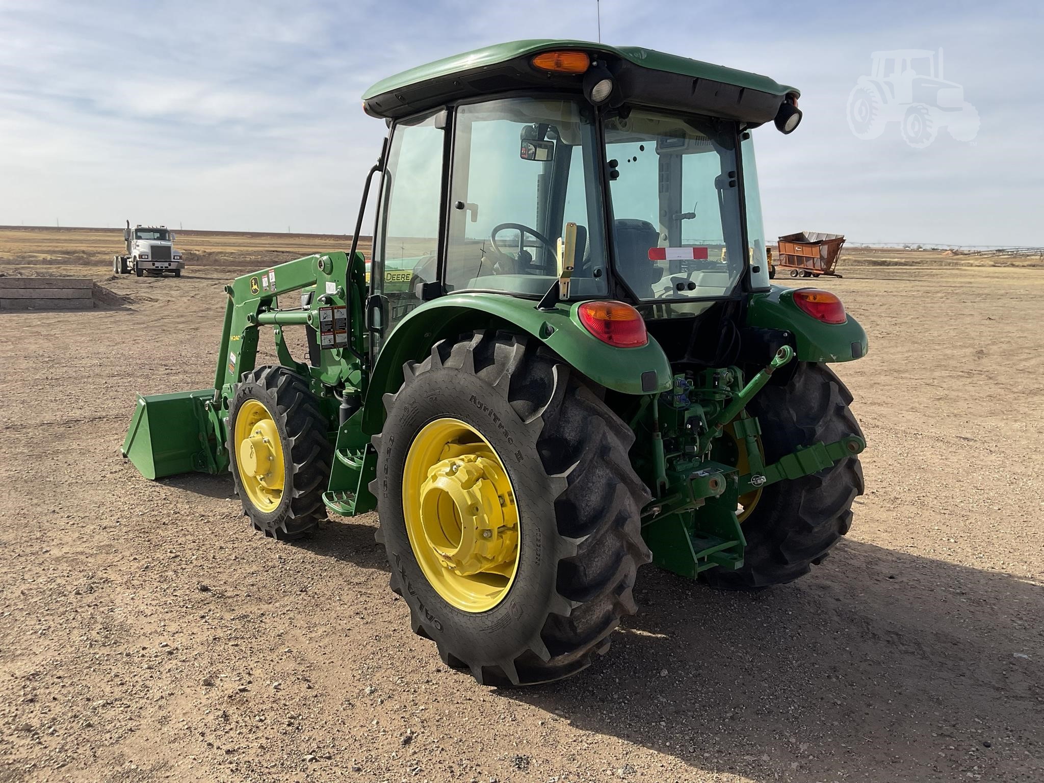 2017 John Deere 5075E