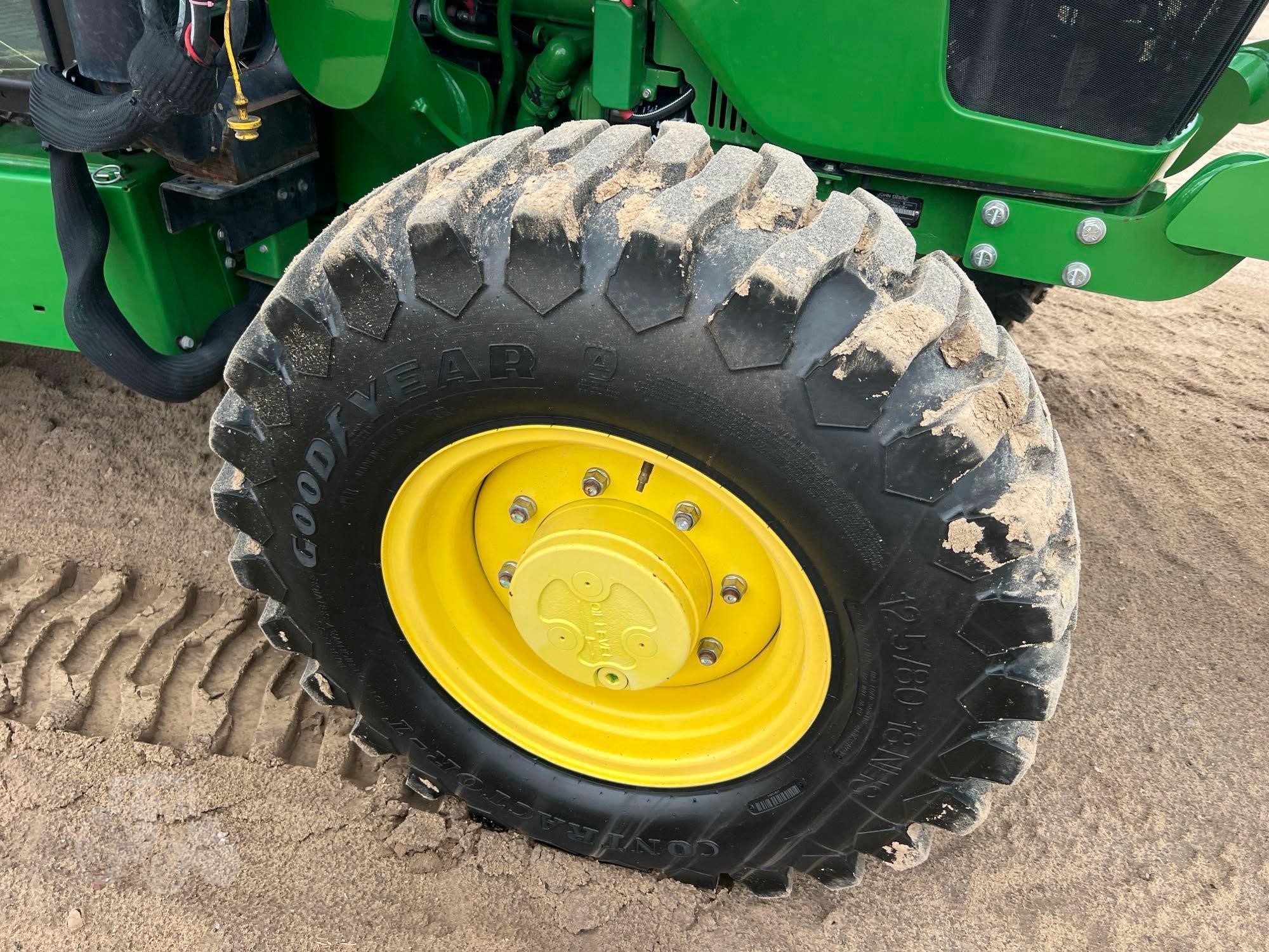 2021 John Deere 5075E