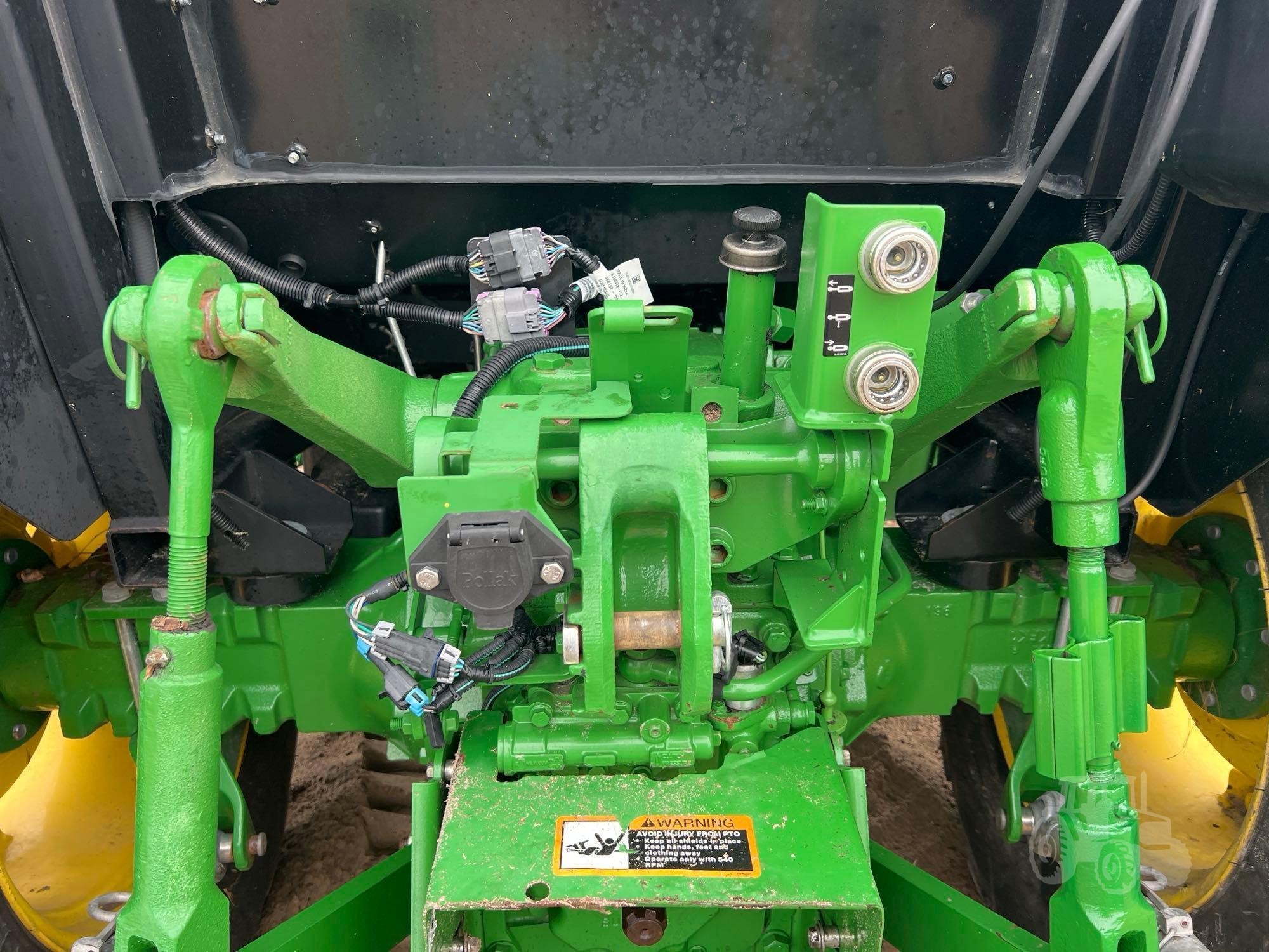 2021 John Deere 5075E
