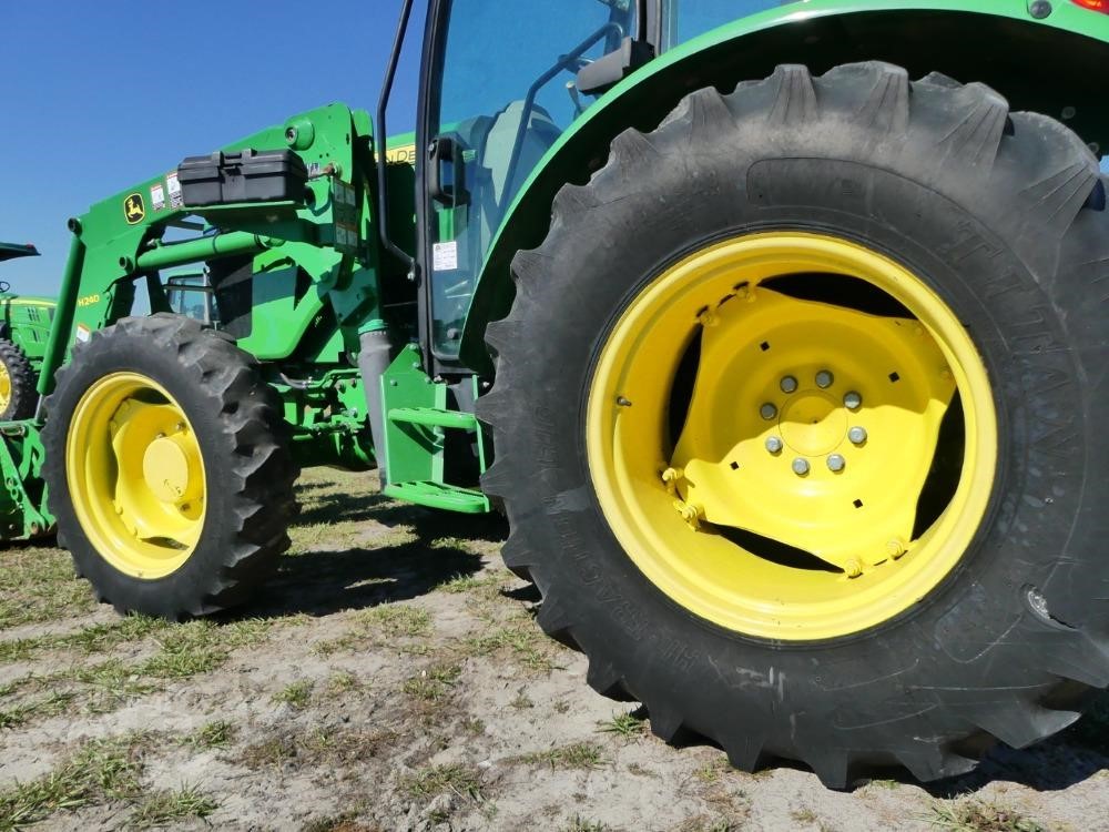 2016 John Deere 5075E