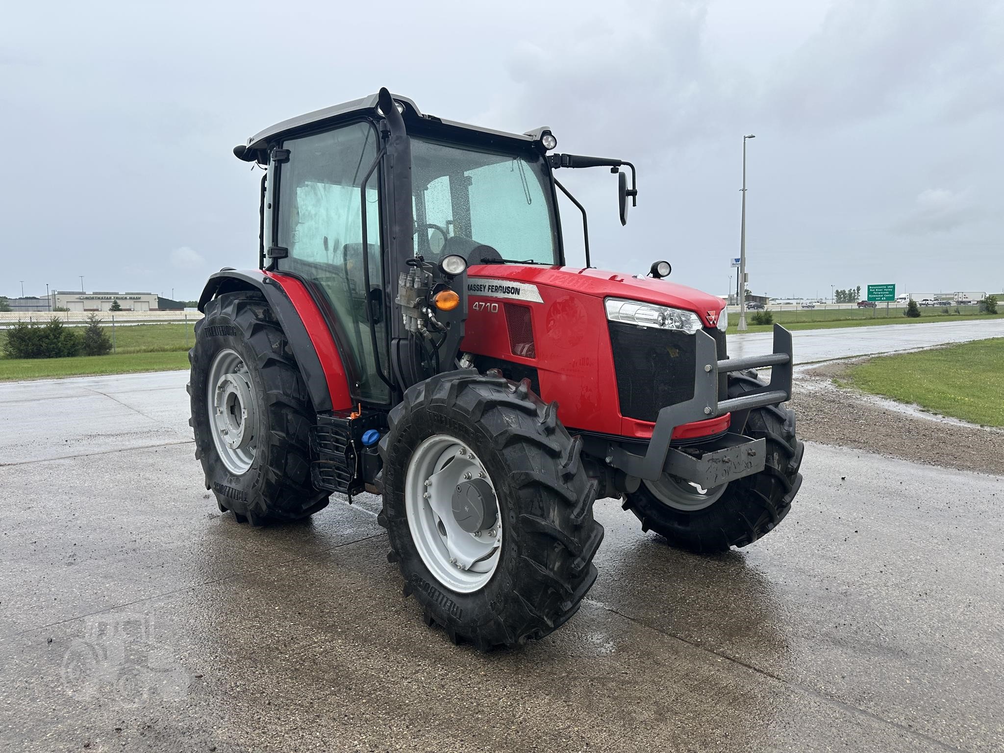 2018 Massey Ferguson 4710