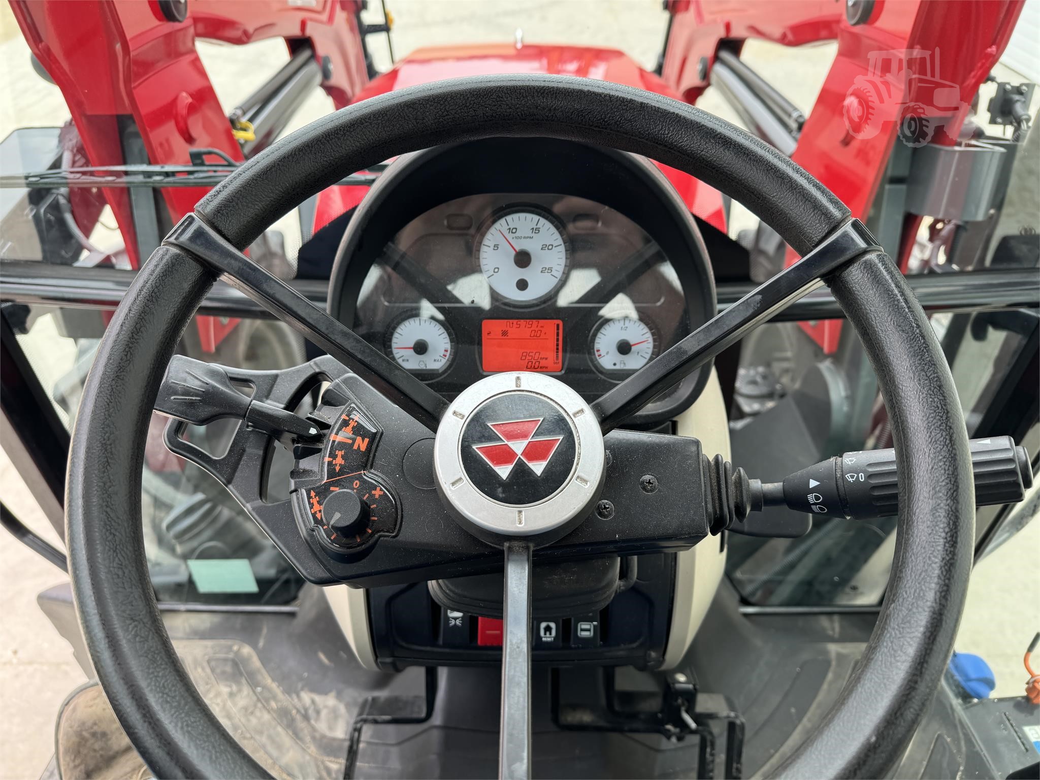 2019 Massey Ferguson 4710